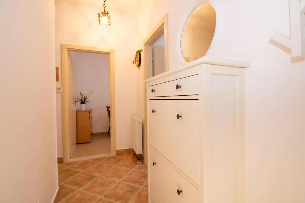 Lucky A2 Appartement Baška